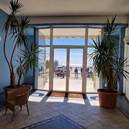 Apartment T2bis 3 Pers Avec Piscine - Fr-1-706-40 *