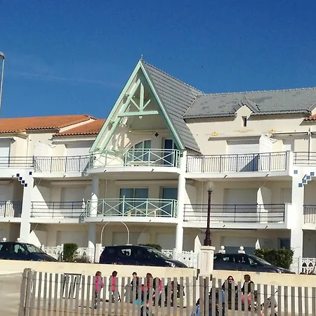 T2bis 3 Pers Avec Piscine Apartment