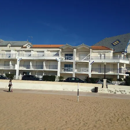 Apartment T2bis 3 Pers Avec Piscine